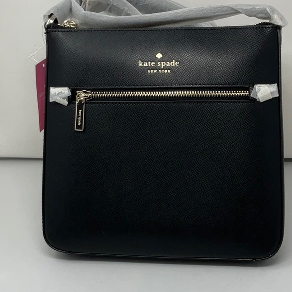 kate spade Handbags - NWT Kate Spade North-South Leather Crossbody Bag